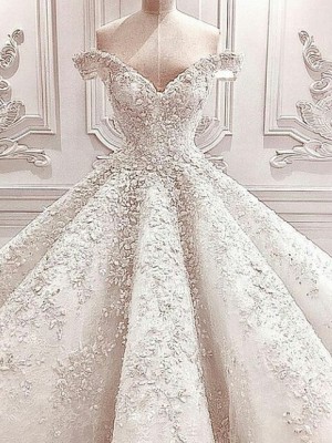 مزون لباس عروس بهارک - لباس عروس