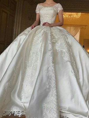 مزون لباس عروس بهارک - لباس عروس